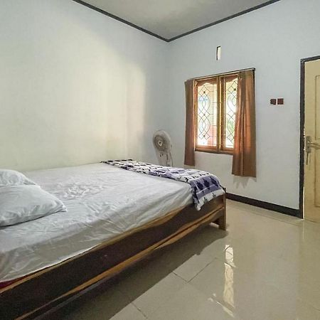 Ekas Beach Guesthouse Mitra Reddoorz Kültér fotó