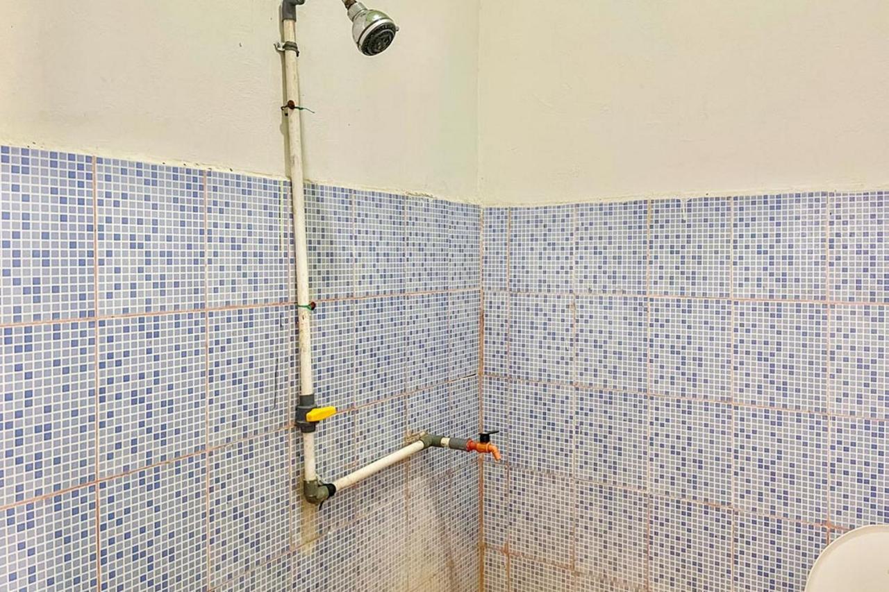 Ekas Beach Guesthouse Mitra Reddoorz Kültér fotó