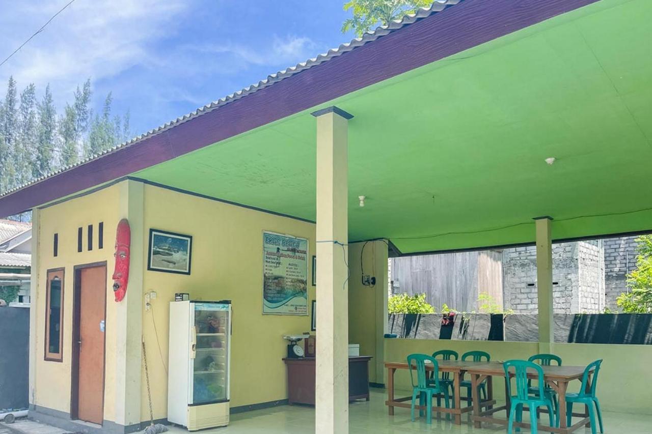 Ekas Beach Guesthouse Mitra Reddoorz Kültér fotó